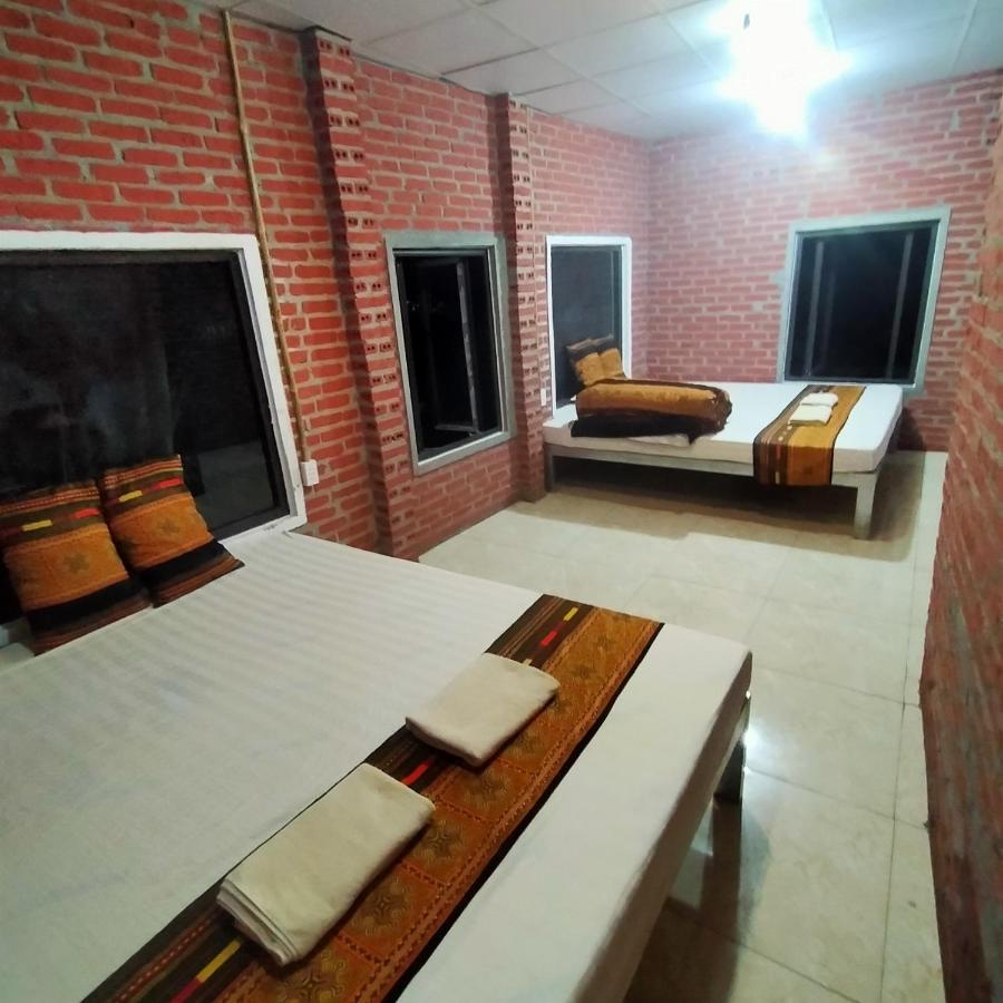 Du Gia Homestay Friendly Làng Cac Exterior foto