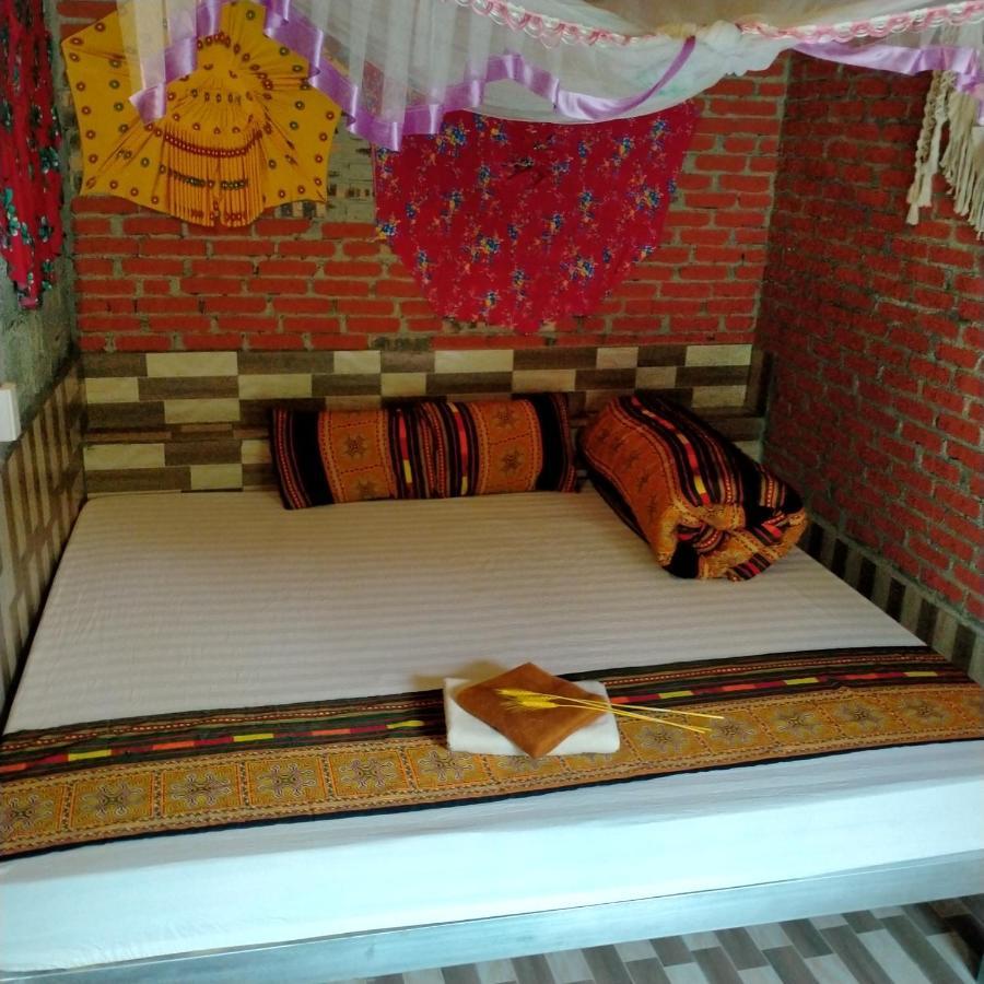 Du Gia Homestay Friendly Làng Cac Zimmer foto